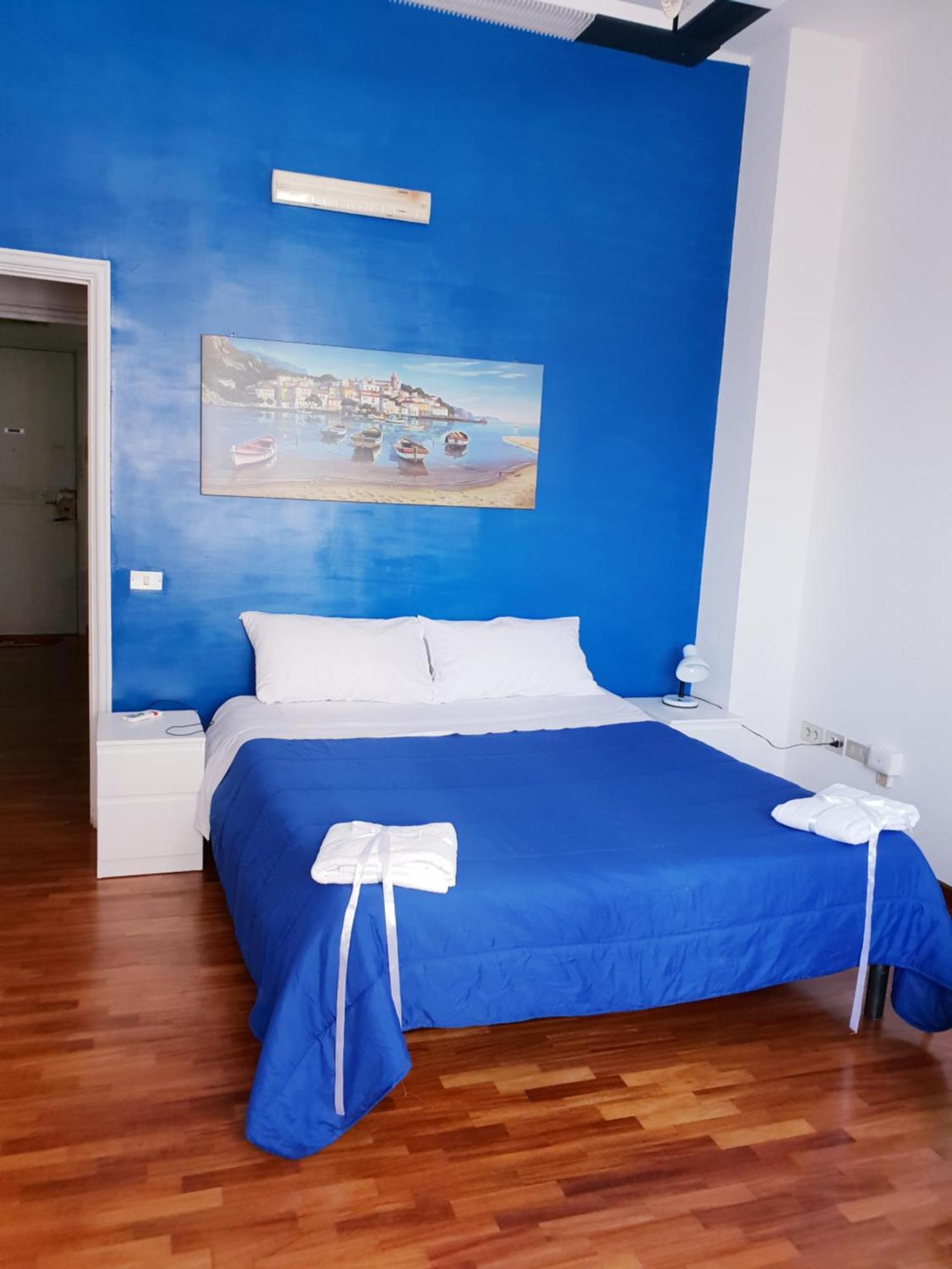 Couette-café Blue Crystal Naples